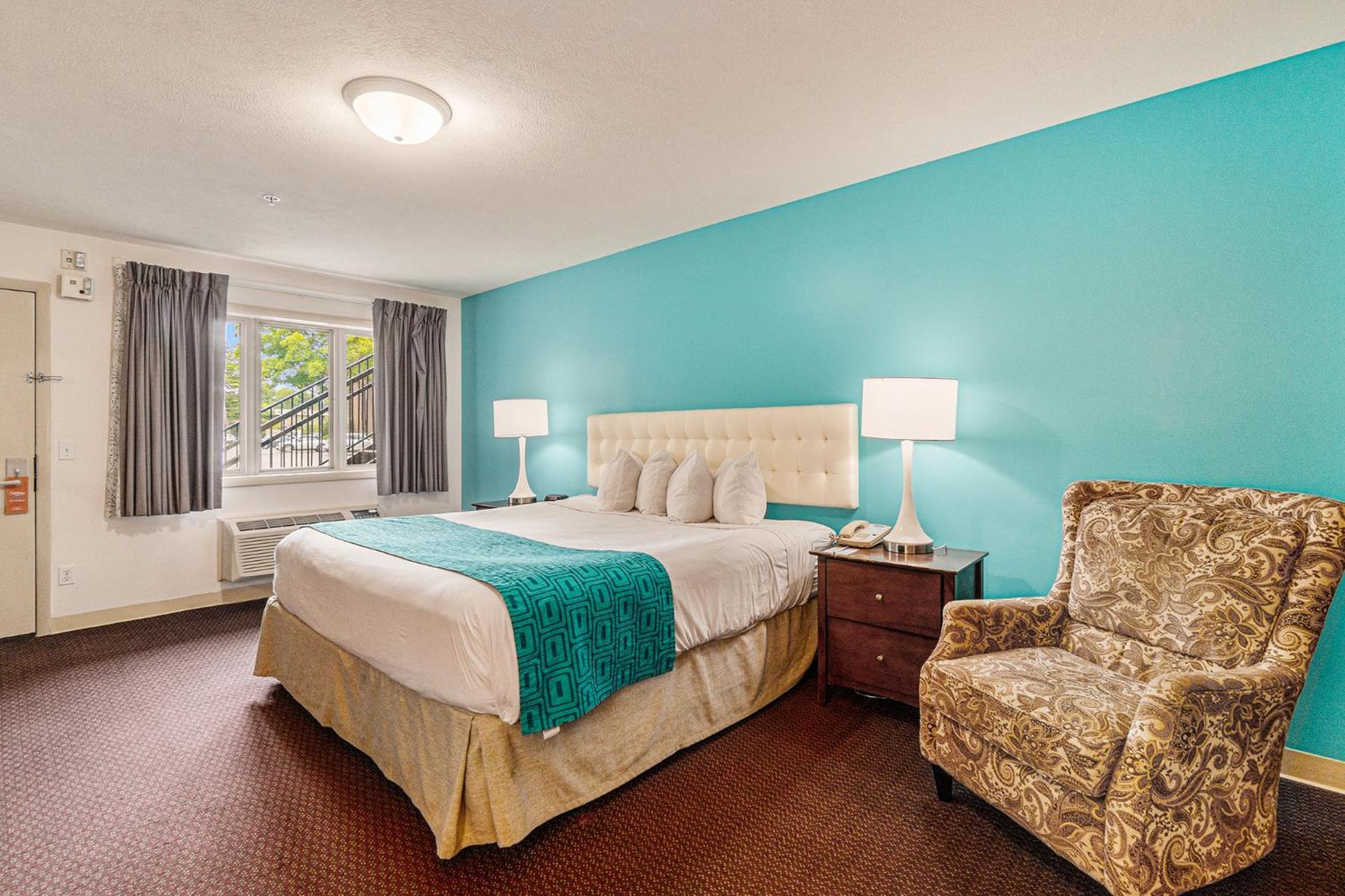 Howard Johnson By Wyndham Traverse City Exterior foto