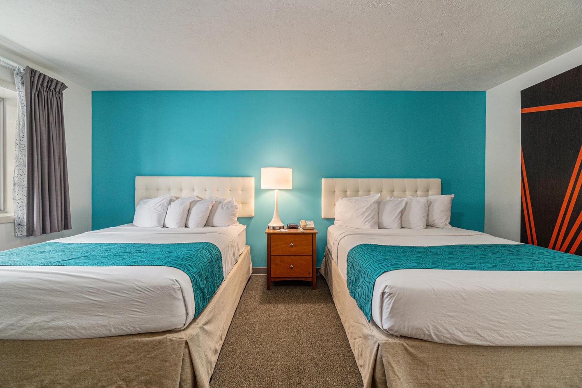 Howard Johnson By Wyndham Traverse City Exterior foto